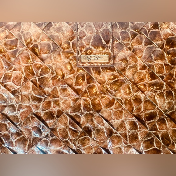 JESSICA SIMPSON St Tropez Clutch Purse Brown Textured Faux Leather. Style:JS2381 - Picture 3 of 6